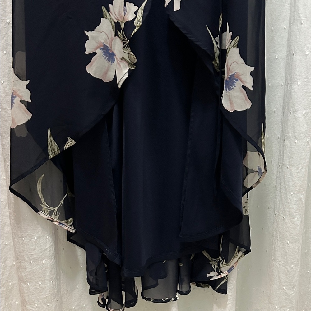 Lulus Dress Small Navy Floral Wrap Bridesmaid Feminine Flirty Romantic Wedding - Picture 8 of 16
